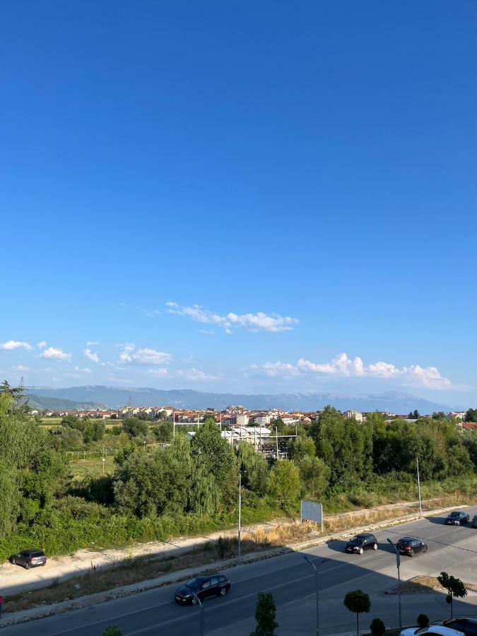 Kubi Hotel Struga Exteriör bild